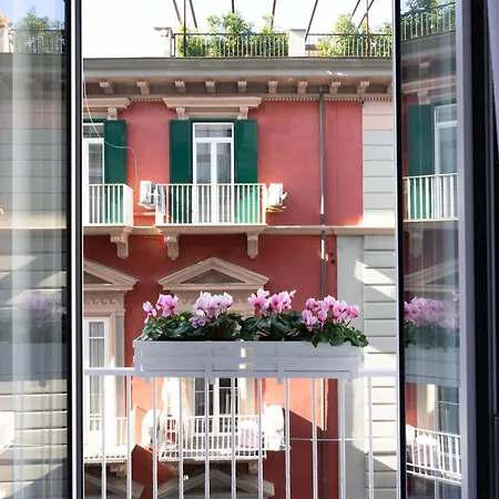 Insogno Naples